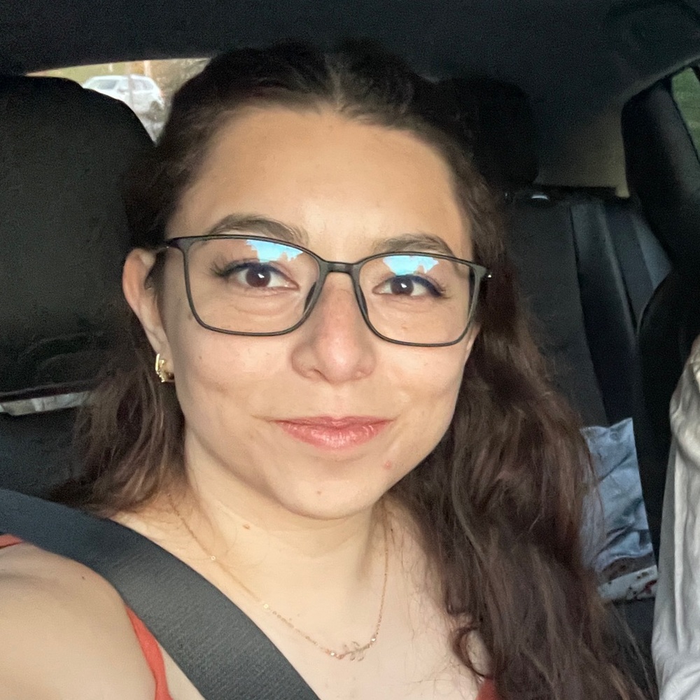 Meet your Posher, Maritza